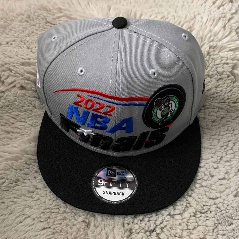 New Era Gray and Black Boston Celtics 2022 NBA Final Snapback NWOT